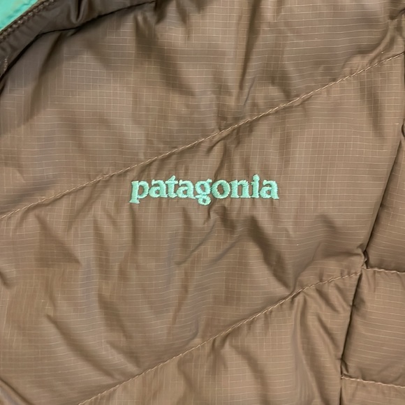 Patagonia Down Ski Jacket - Picture 8 of 12